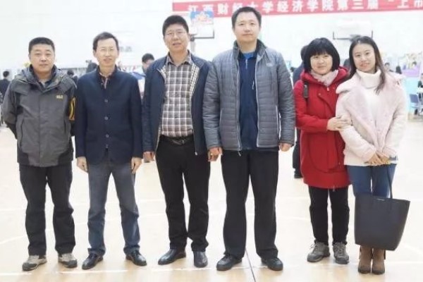 1到场领导老师.jpg