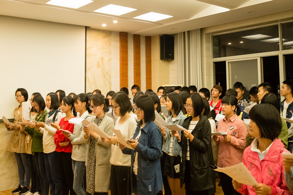 1大合唱排练照片4.jpg